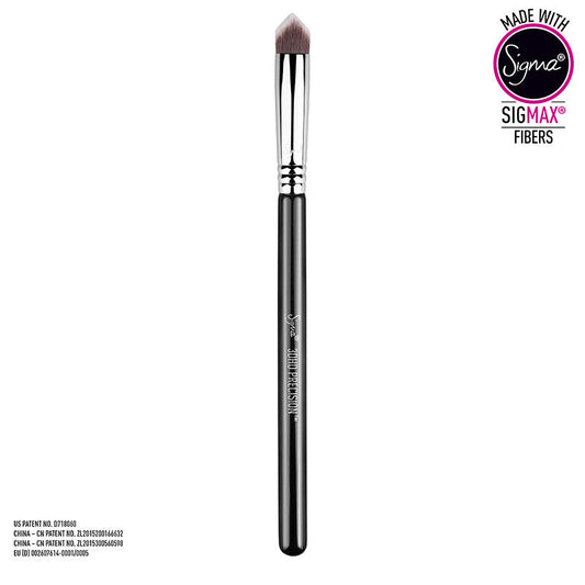 SIGMA BEAUTY | 3DHD Precision Brush