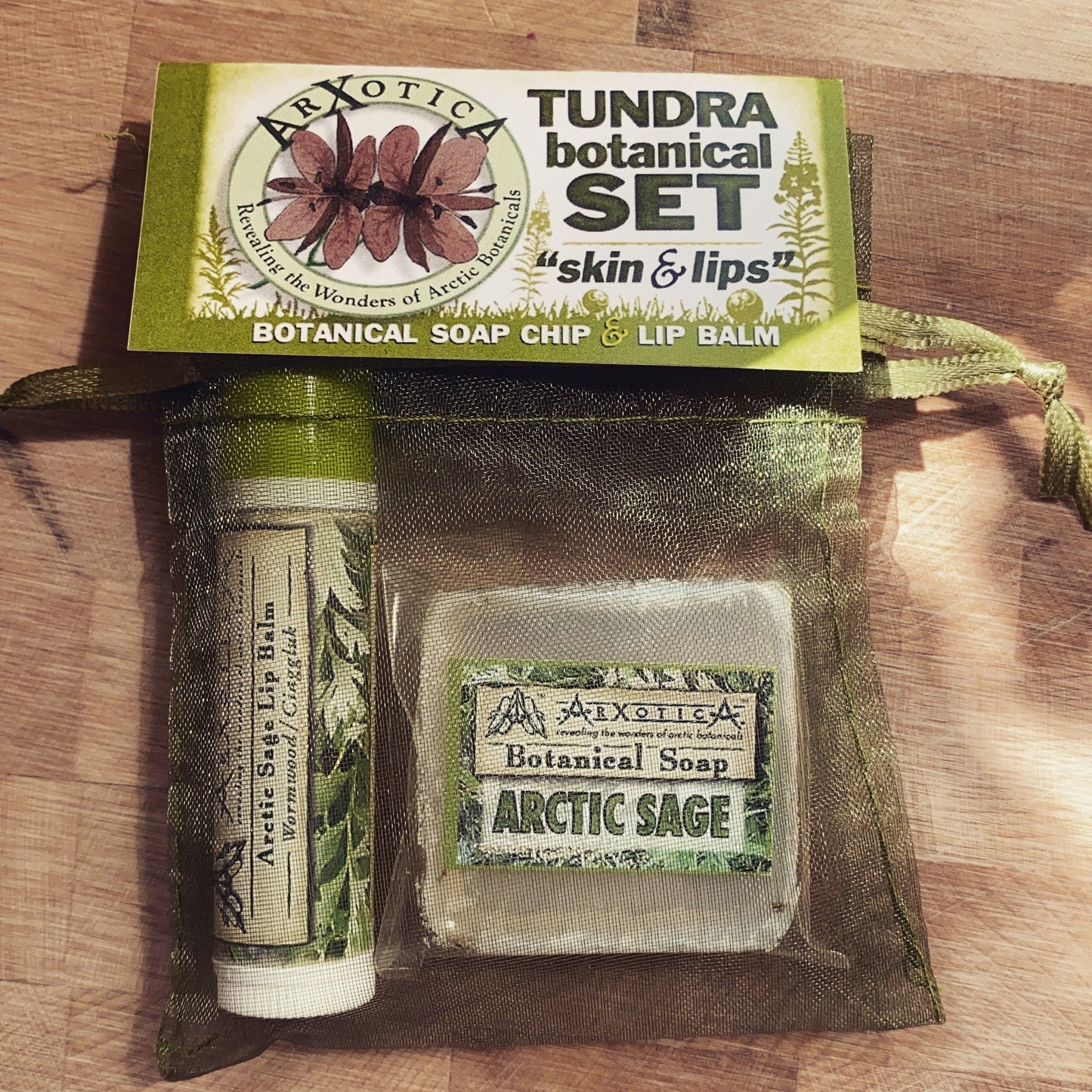 Tundra Botanical Set "Skin & Lips" by ArXotica