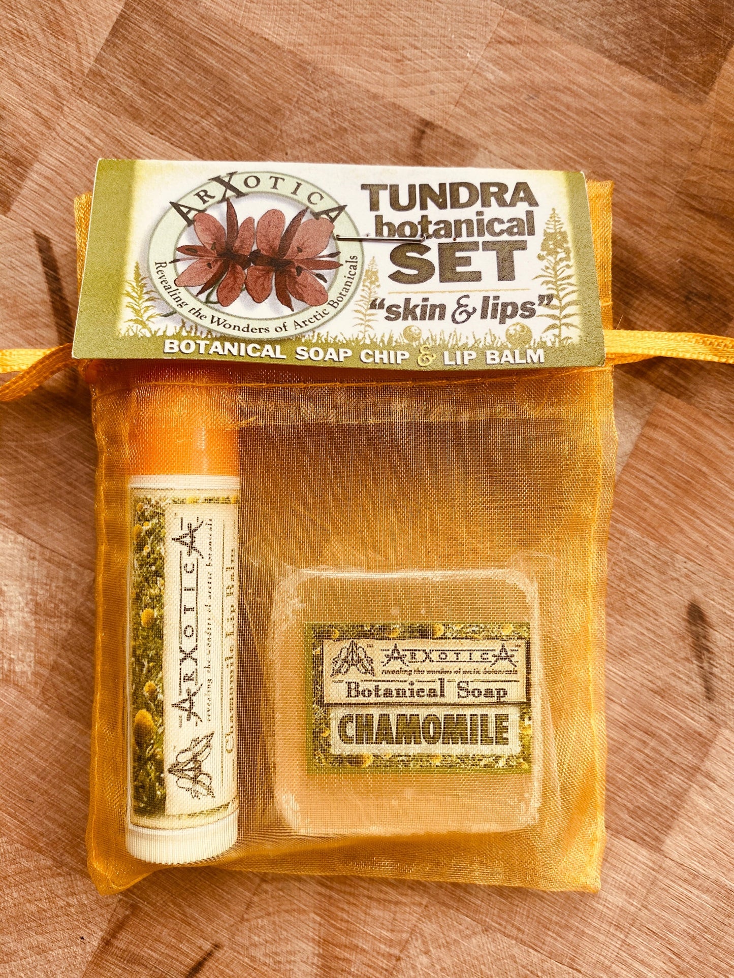 Tundra Botanical Set "Skin & Lips" by ArXotica